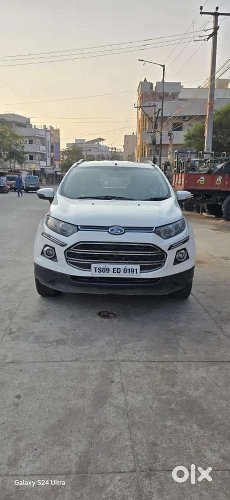 Ford Ecosport Titanium 1l Turbo Petrol Topend Six Airbags, Push Start,