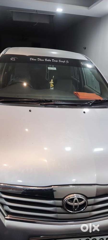 Toyota Innova 2013 Diesel 67000 Km Driven