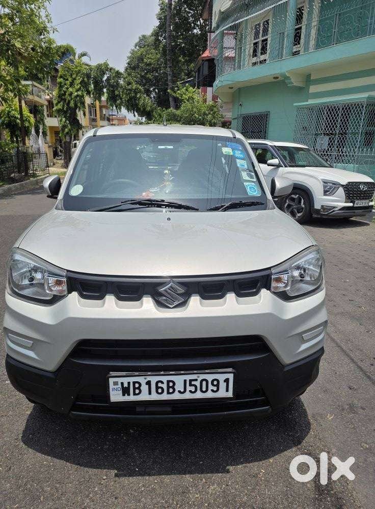 Maruti Suzuki S-presso Vxi Plus, 2022, Petrol