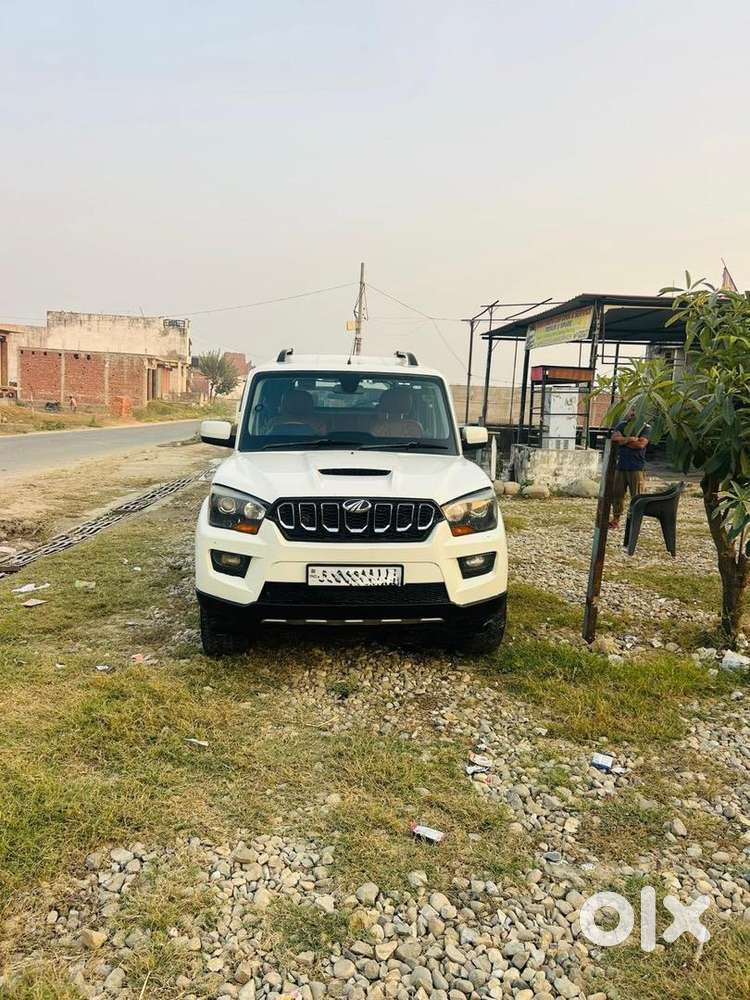 Mahindra Scorpio 2018 Diesel Well Maintained