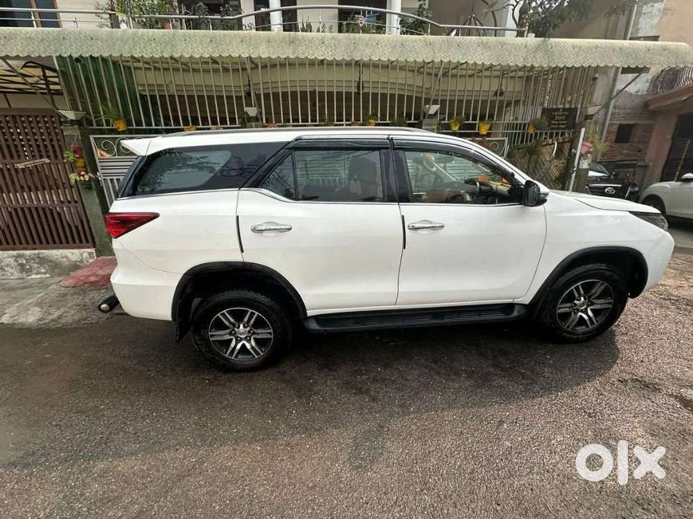 Toyota Fortuner 3.0 4x2 Automatic, 2020, Diesel