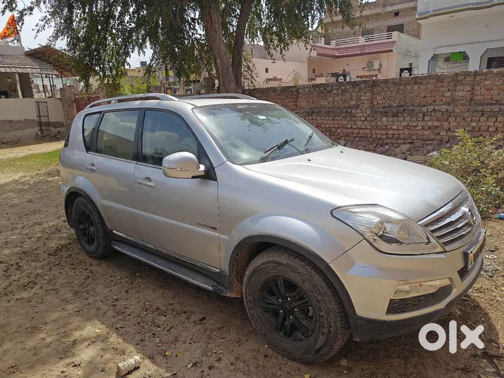 Mahindra Ssangyong Rexton 2013