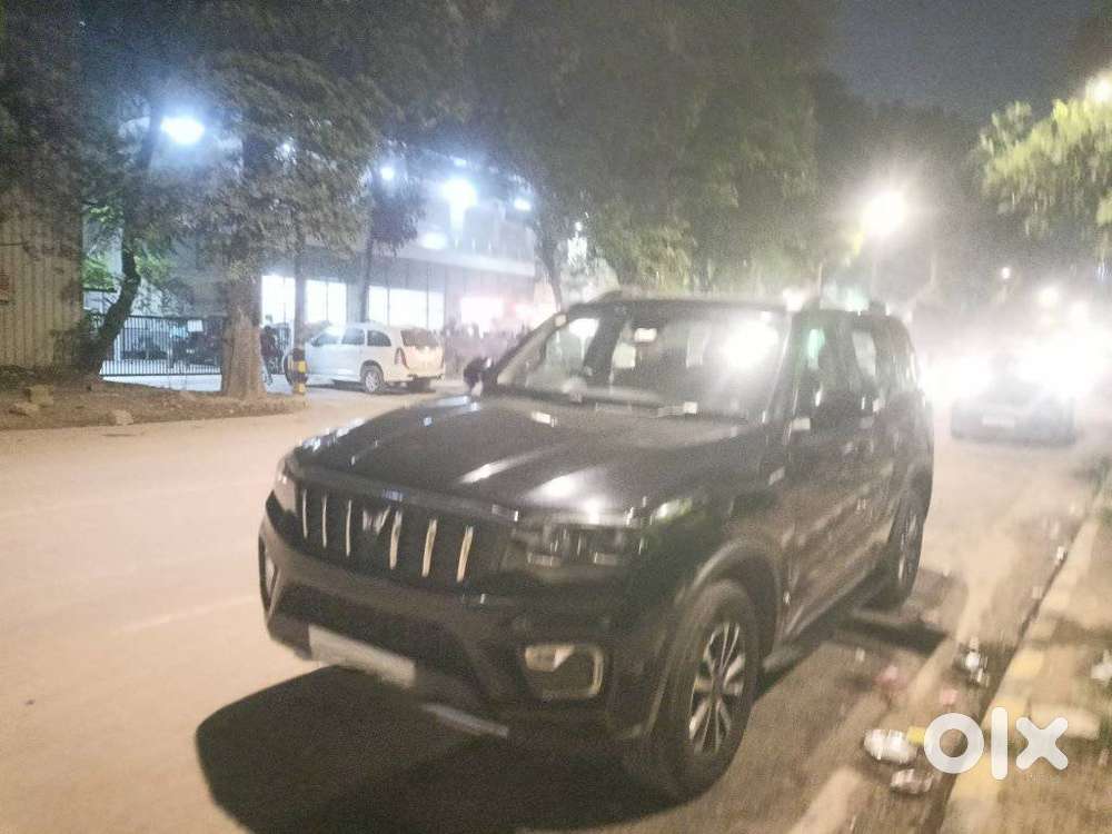 Mahindra Scorpio N Z8 L Petrol Mt 7 Str, 2024, Petrol