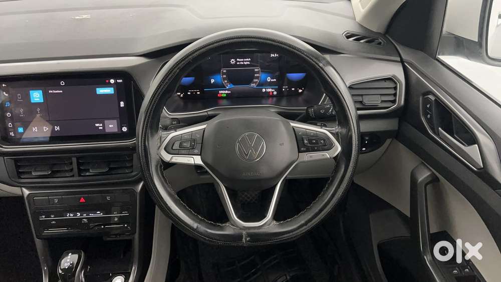 Volkswagen Taigun Topline 1.0 Tsi At (electric Seats), 2022, Petrol