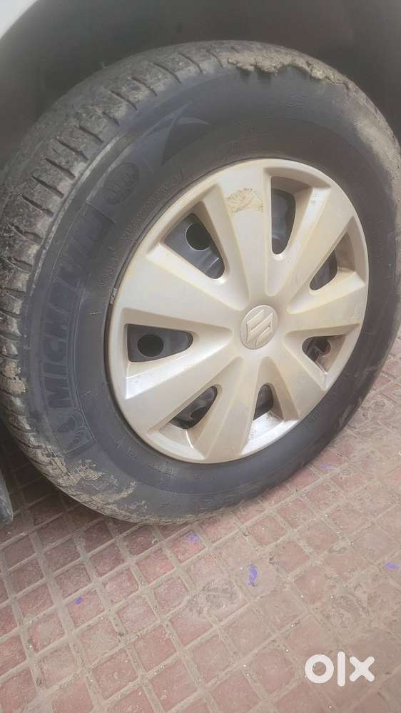 Maruti Suzuki/ Swift Dzire Vxi Bsiv
