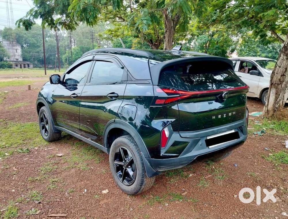 Tata Nexon Creative Plus S 1.2 Revotron Petrol 6 Mt, 2024, Petrol