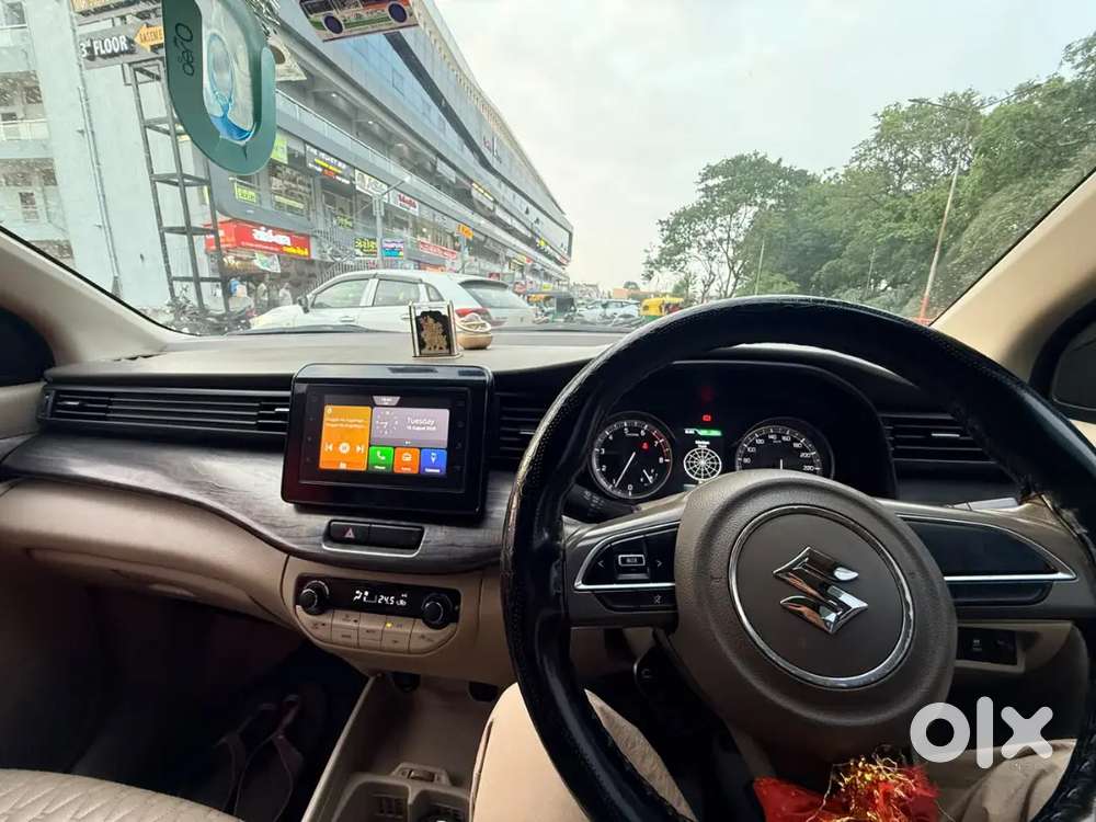 Maruti Suzuki Ertiga Zxi 2023 Cng & Petrol Manual