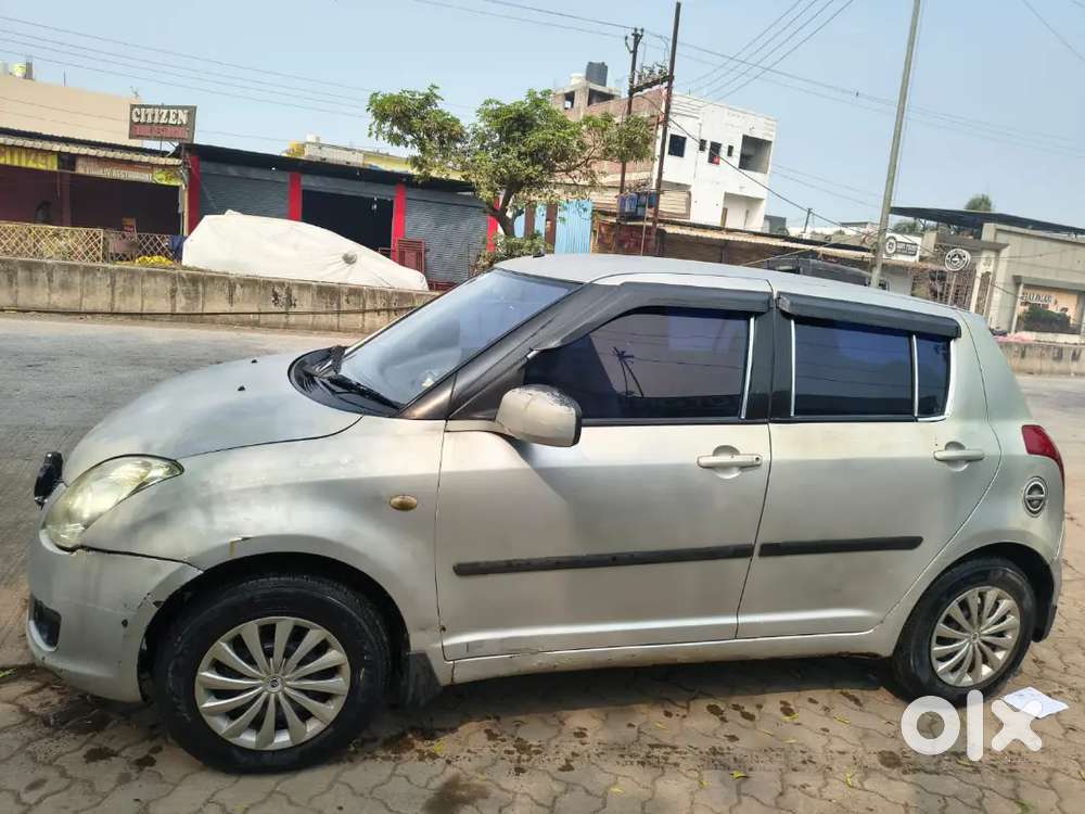 Maruti Suzuki Swift 2006 Petrol Well Maintained