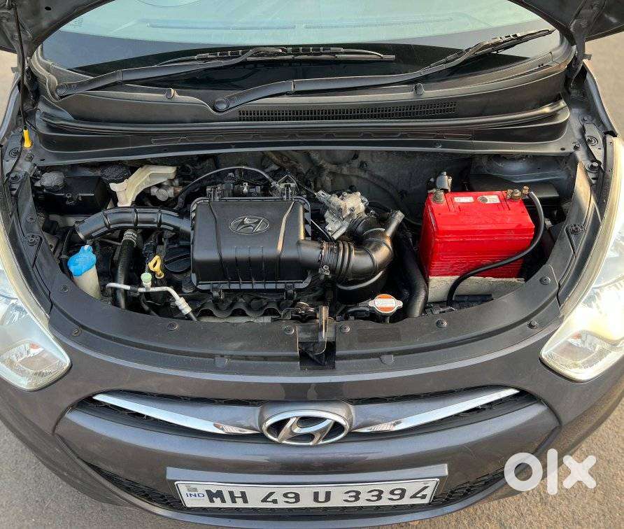 Hyundai I10 Sportz, 2015, Petrol