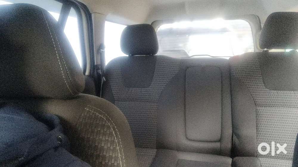 Tata Safari Storme 2017