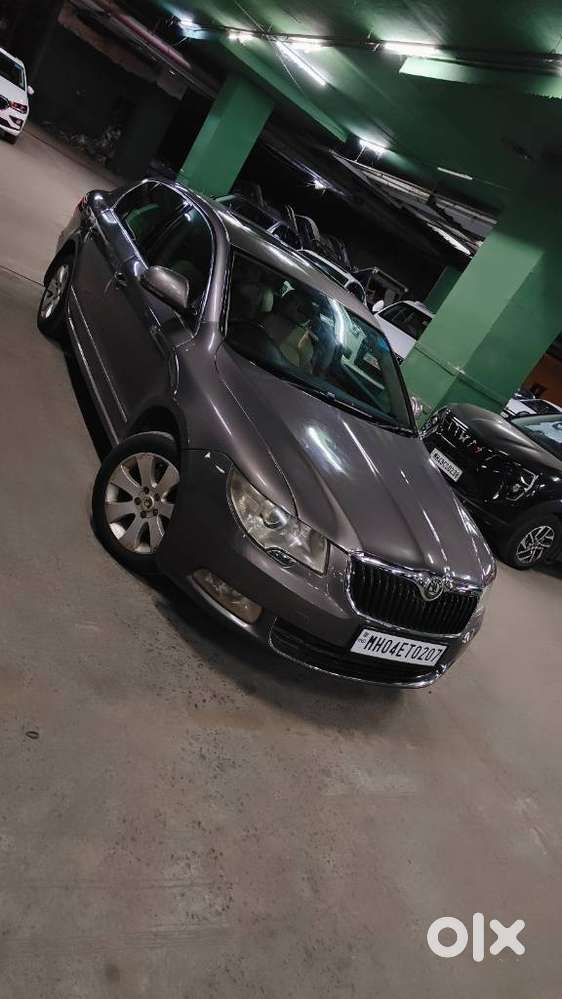 Skoda Superb 1.8 Elegance Tsi At, 2011, Petrol