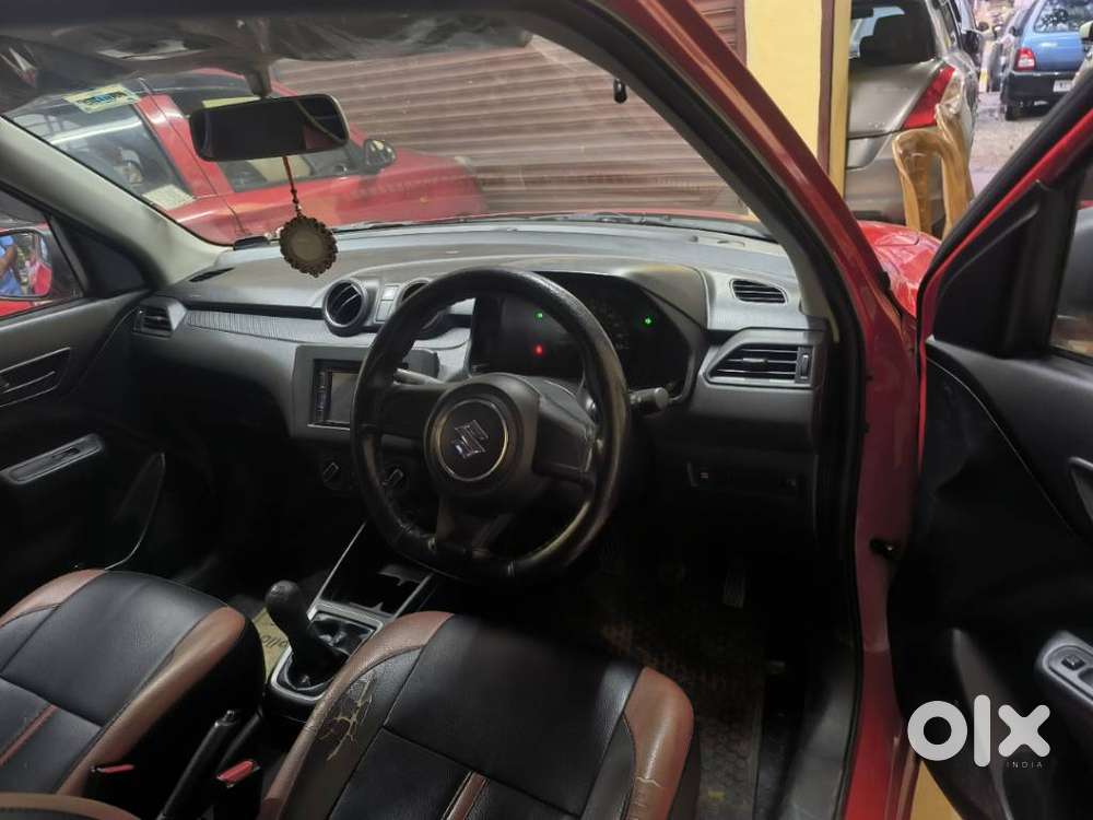 Maruti Suzuki Swift Lxi Optional-o, 2018, Petrol