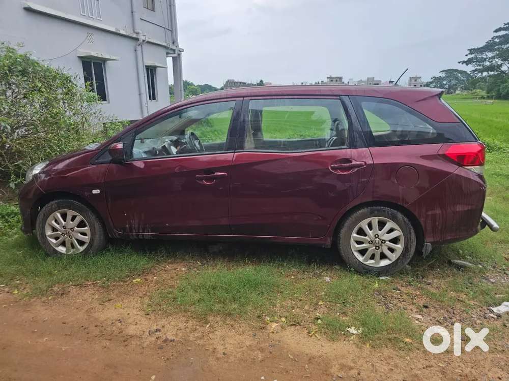 Honda Mobilio 2014 Diesel Car 7 Seater Car