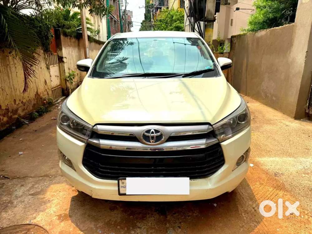 Toyota Innova Crysta 2.4 V 7 Str, 2017, Diesel