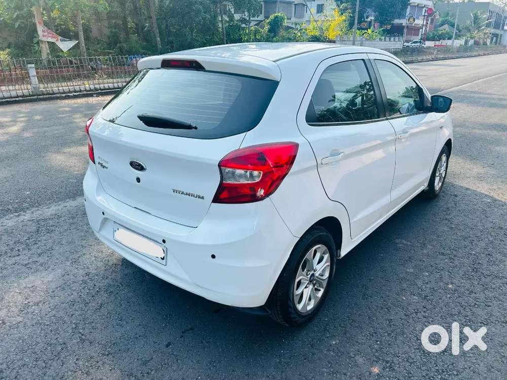 Ford Figo Titanium Plus 2016