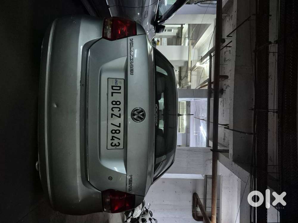 Volkswagen Vento Highline 2013