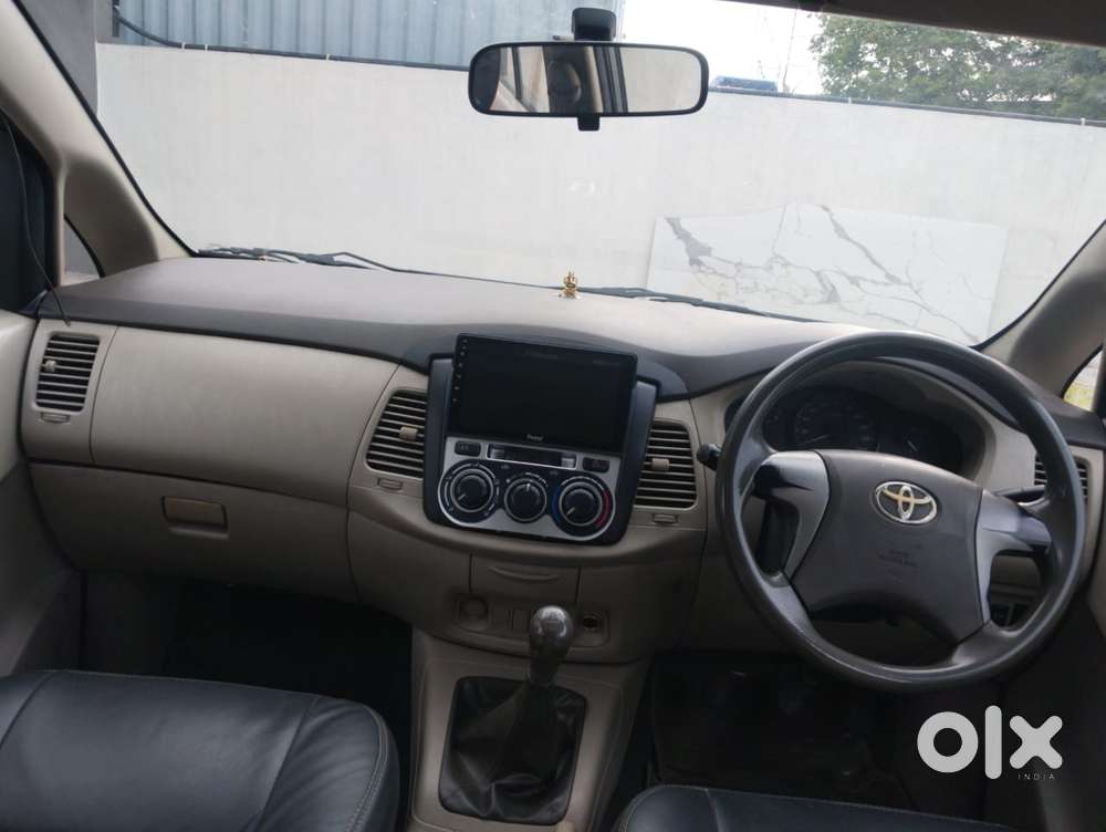 Toyota Innova 2.5 G (diesel) 7 Seater, 2012, Electric