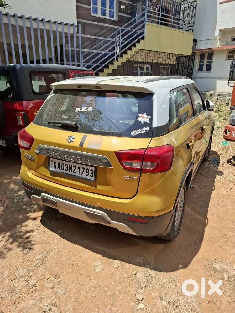 Maruti Suzuki Brezza 2016 Diesel 122000 Km Driven