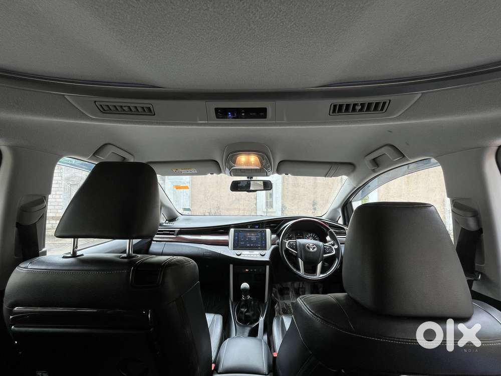 Toyota Innova Crysta 2.4 Zx Mt, 2017, Diesel