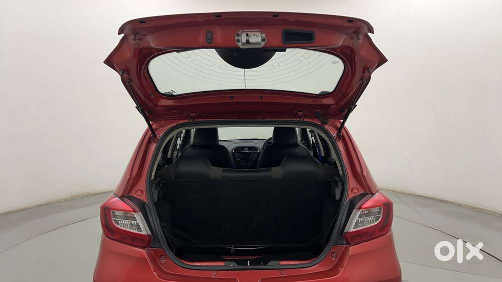 Tata Tiago Xz, 2017, Petrol