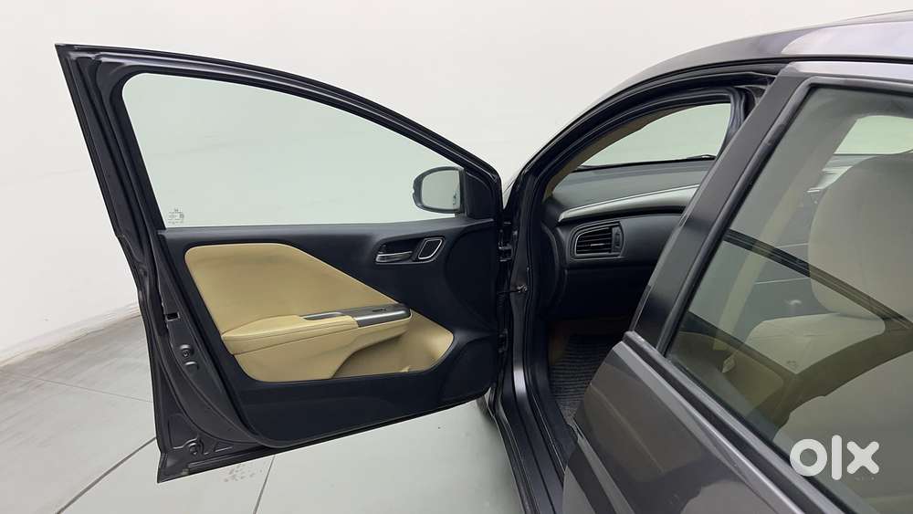 Honda City 1.5 Zx Cvt I-vtec, 2017, Petrol