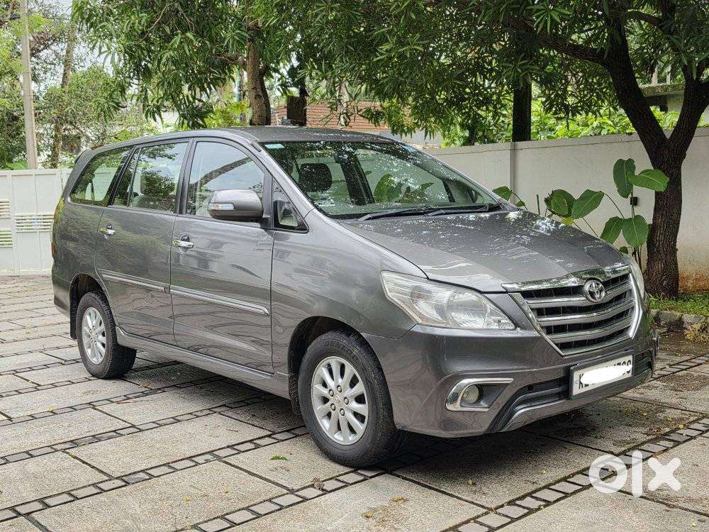 Toyota Innova 2.5 V 7 Str, 2013, Diesel