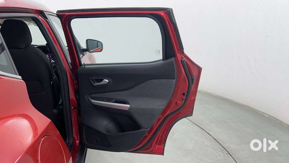 Nissan Magnite 1.0 Xv Premium Turbo, 2022, Petrol