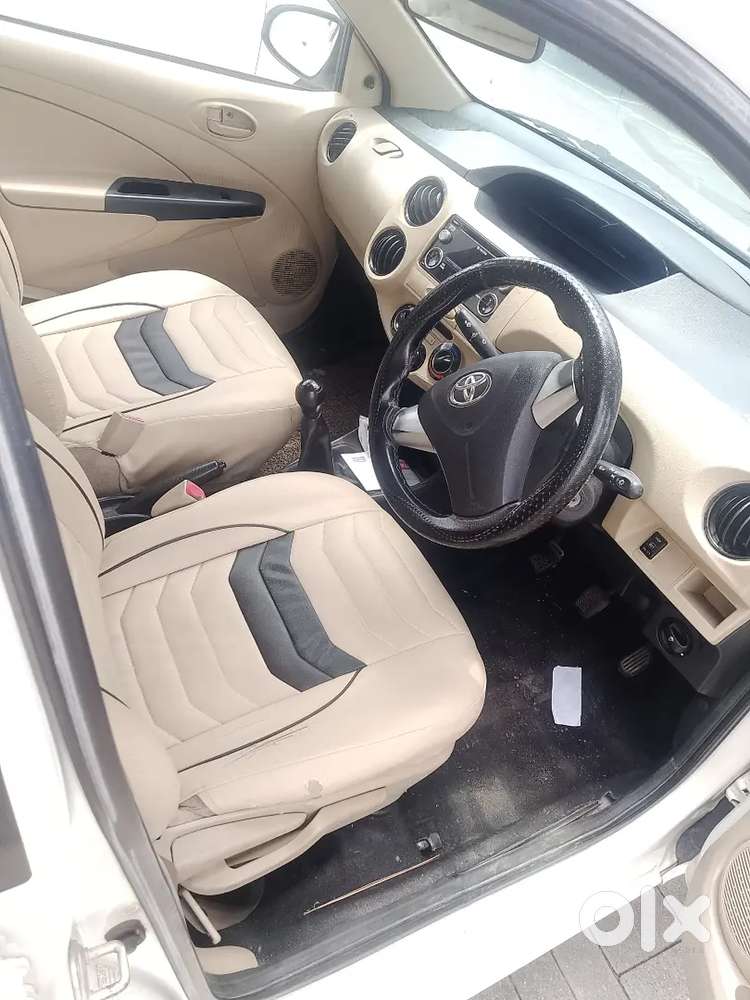 Toyota Etios 2018 Petrol Manual Month December