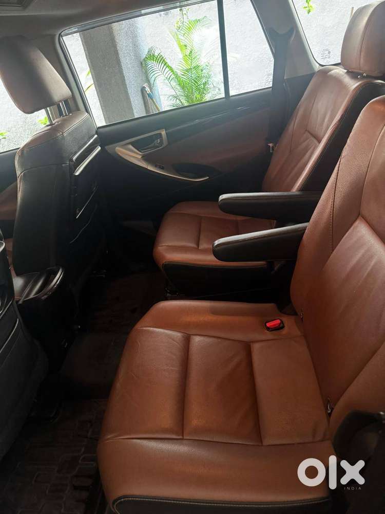 Inova Crysta 2.8 Z Automatic