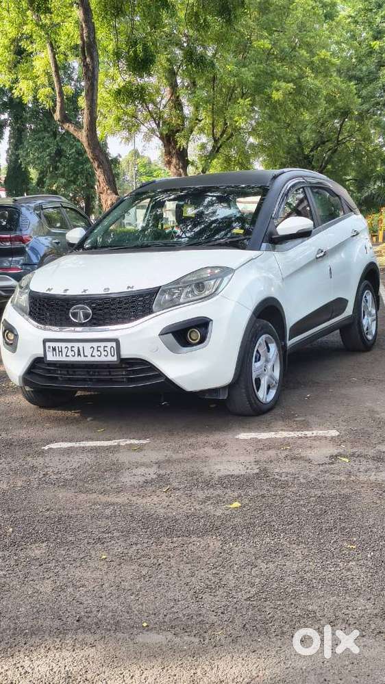 Tata Nexon 1.2 Revotron Xt, 2018, Diesel