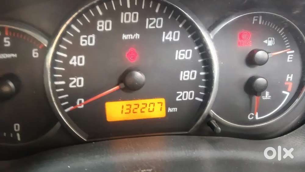 Maruti Suzuki Swift 2009 Diesel 132000 Km Driven