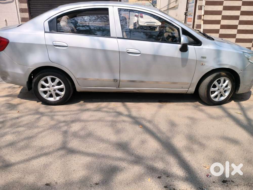 Chevrolet Sail Lt Abs, 2013, Petrol