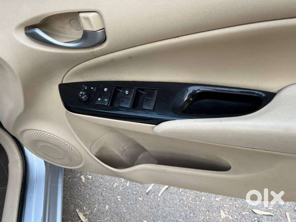 Toyota Yaris G Cvt, 2018, Petrol