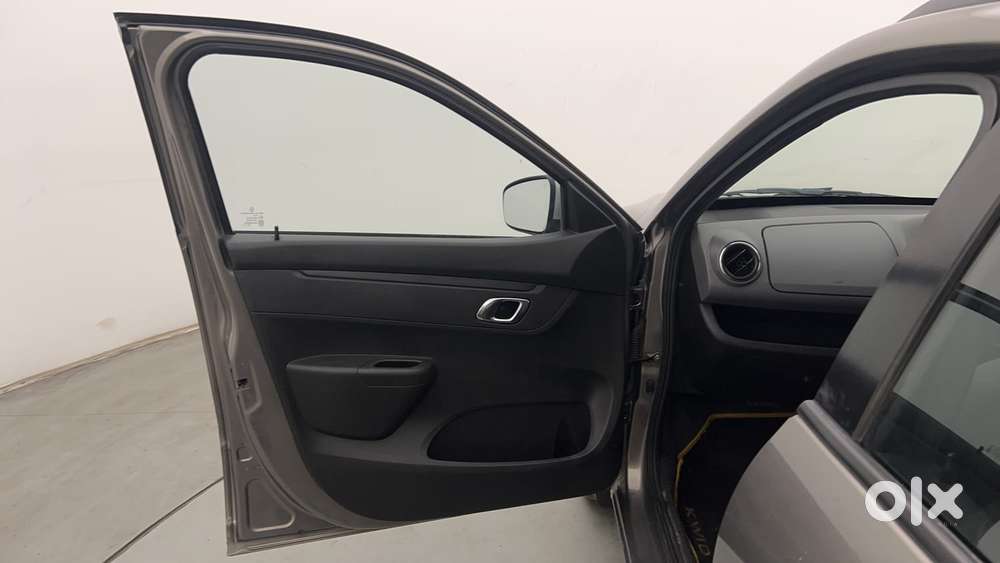 Renault Kwid 1.0 Rxt Sce Special (o), 2018, Petrol