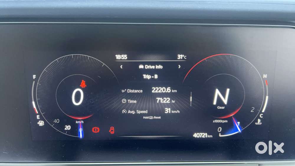 Mahindra Xuv700 2.2 Ax 5 Diesel Mt 7 Str, 2023, Diesel