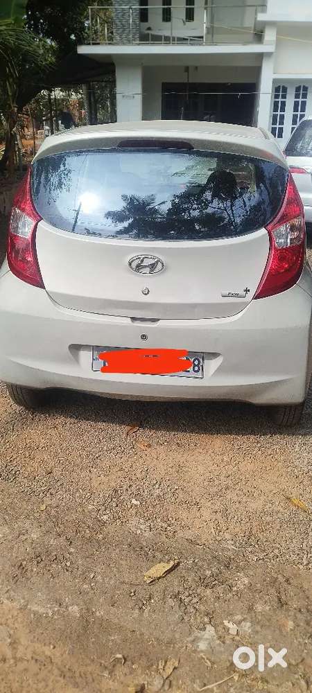 Hyundai Eon 2012 Petrol Well Maintained