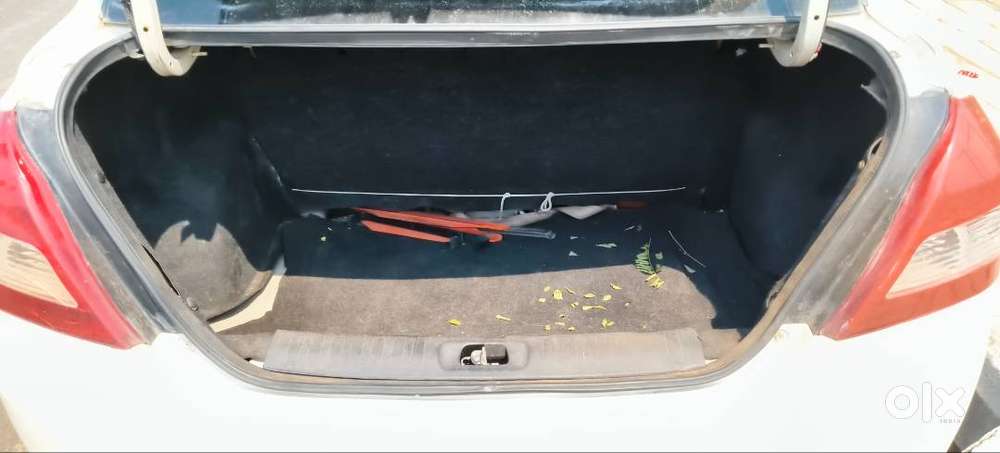** Maruti Suzuki Swift Dzire 2012 Petrol – Premium Condition **