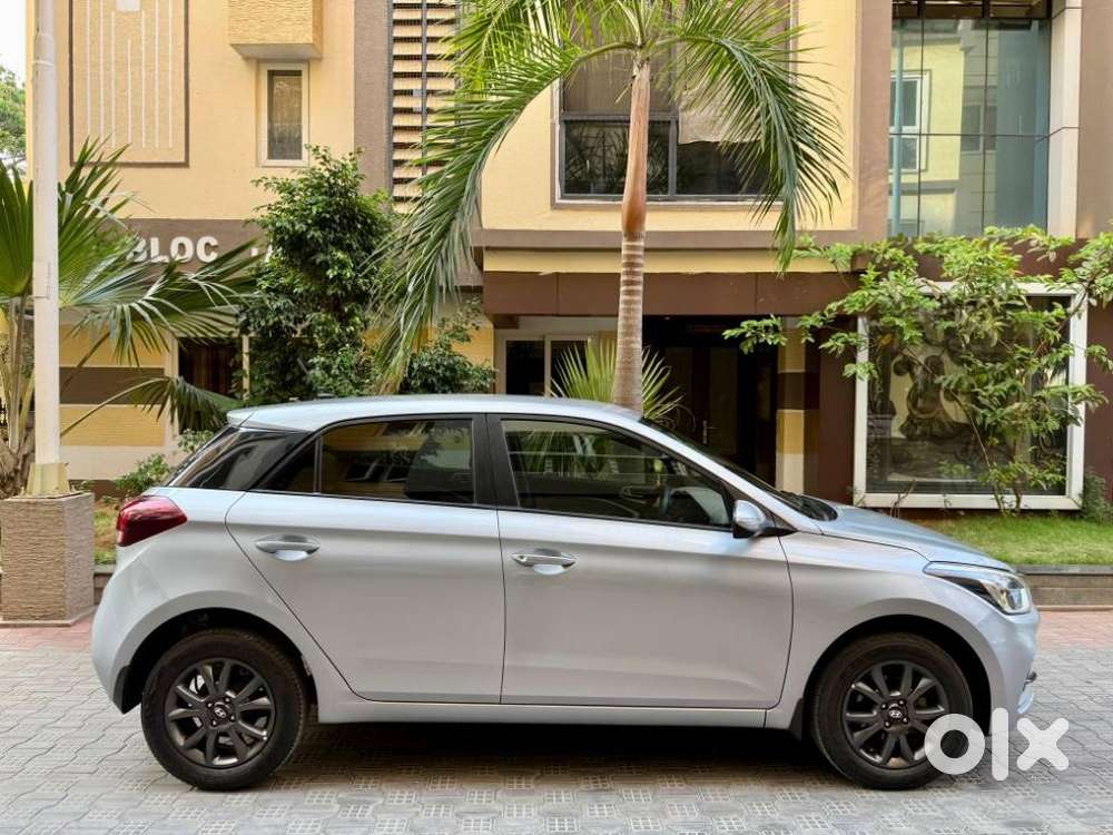 Hyundai I20 Sportz Plus, 2020, Petrol