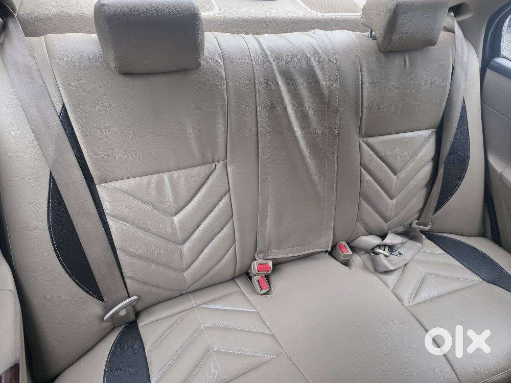 Maruti Suzuki Swift Dzire Zdi Plus , 2015, Diesel