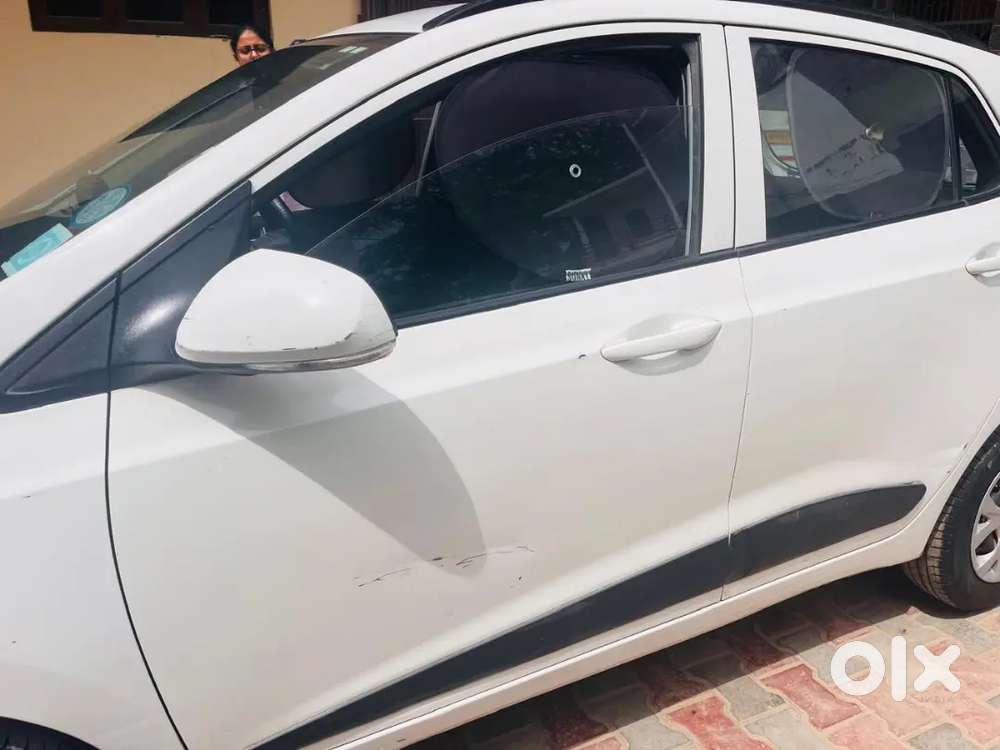 Hyundai Grand I10 2015 Petrol 50000 Km Driven