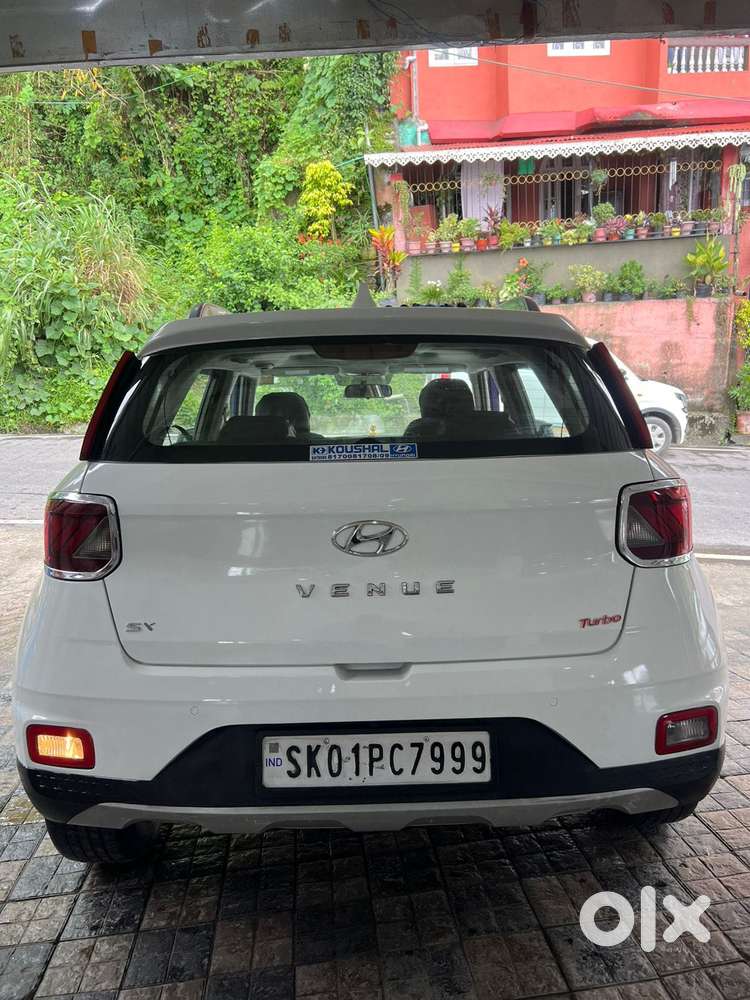Hyundai Venue 1.0 Sx (o) Turbo Imt, 2021, Petrol