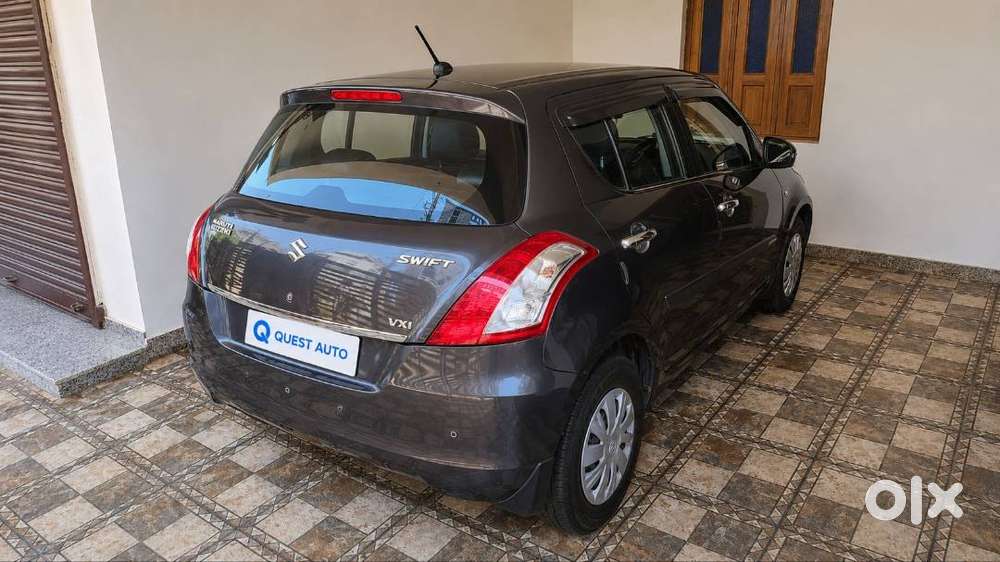 2017 Maruti Suzuki Swift  3rd Owner  Finance Available