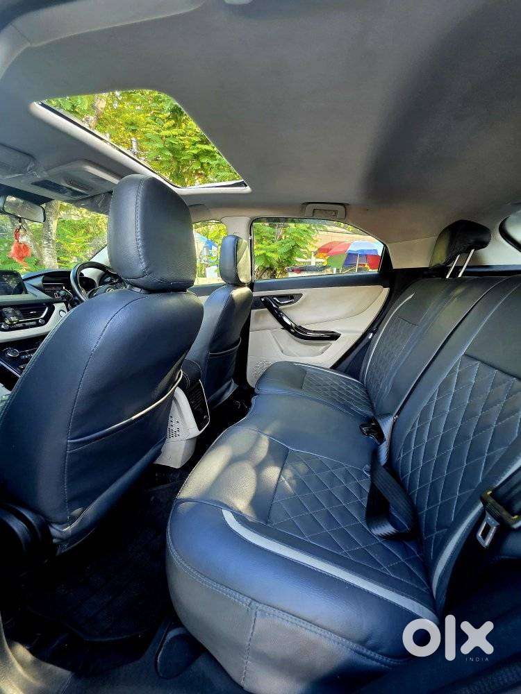 Tata Nexon Amt Xza Plus, 2020, Petrol
