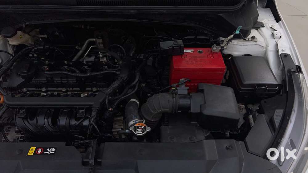 Hyundai New I20 1.2 Asta (o) Ivt, 2023, Petrol