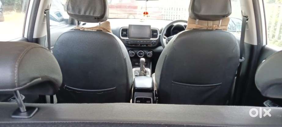 Hyundai Venue 1.2 S Plus, 2022, Petrol
