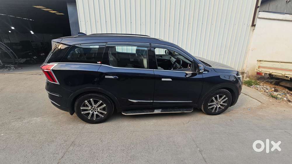 Mahindra Xuv700 2.2 Ax 7 Diesel At Str, 2024, Diesel