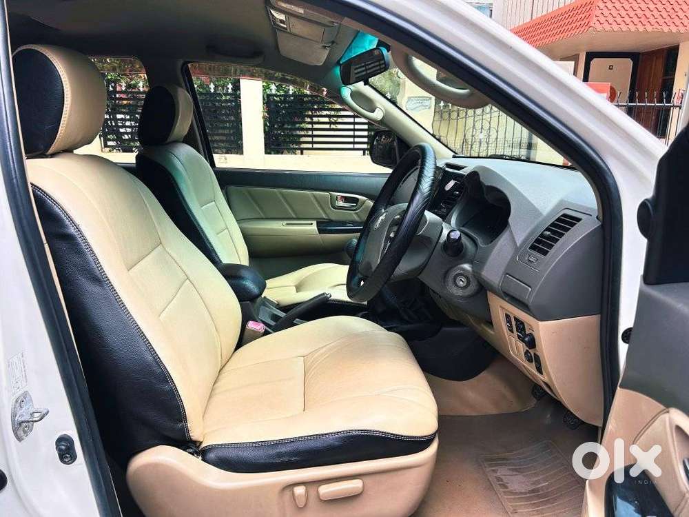Toyota Fortuner 3.0 4x4 Manual, 2012, Diesel