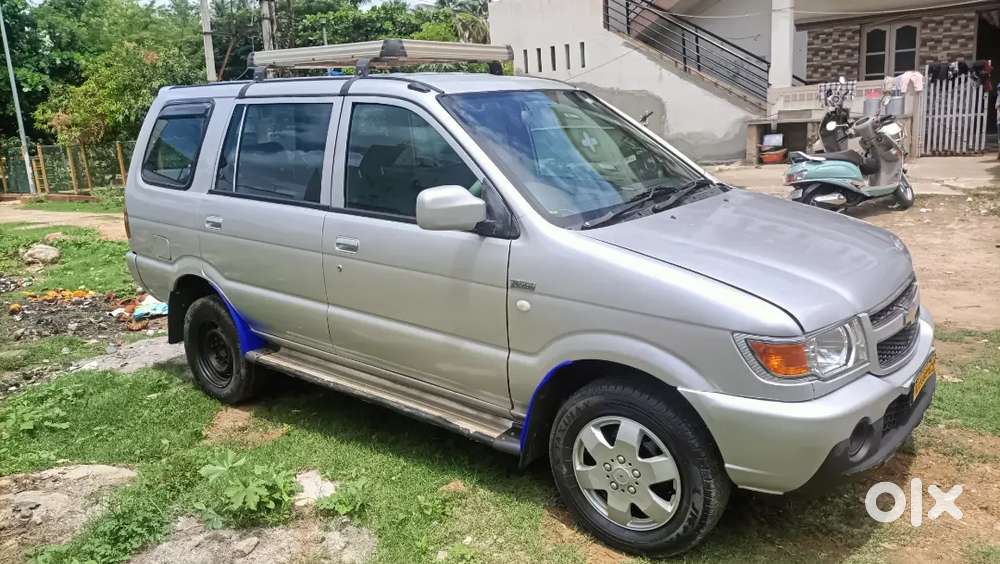 Chevrolet Tavera Neo 2015