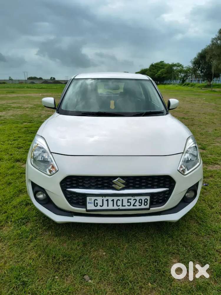 Maruti Suzuki Swift 2024 Petrol Manual Owner 1st