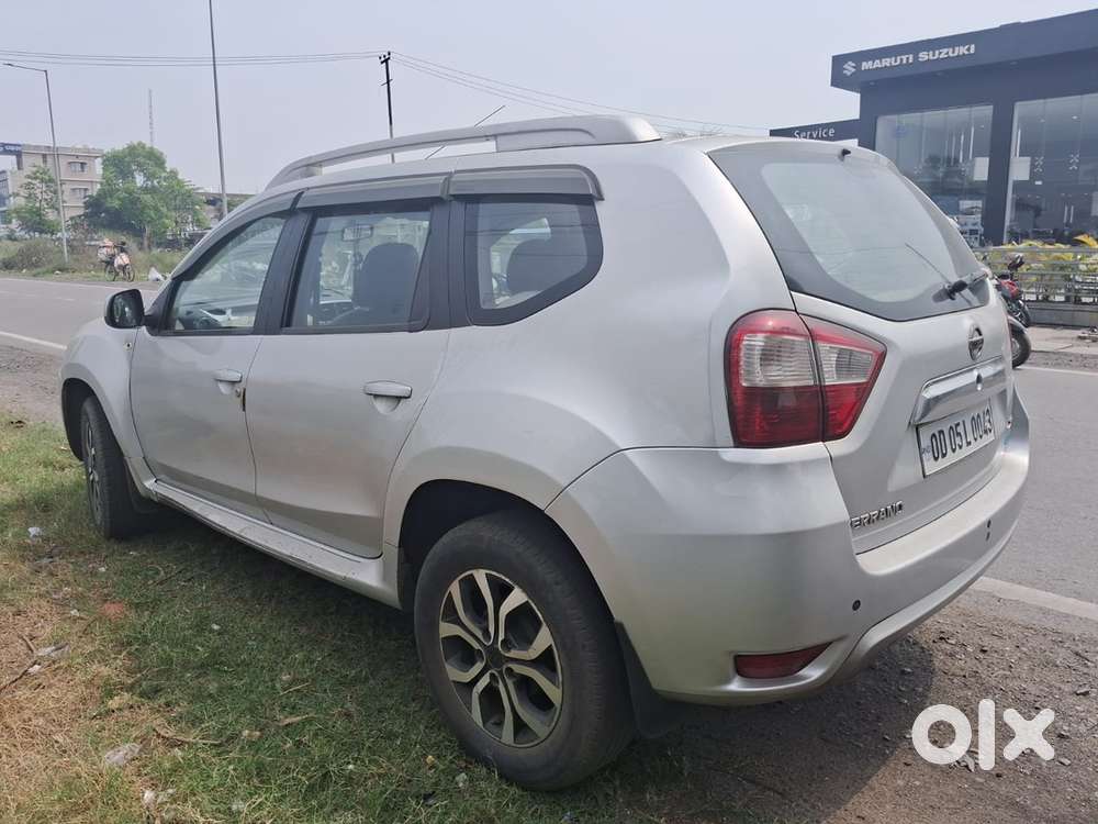 Urgently Selling Nissan Terrano Top Model Diesel Manual 2014